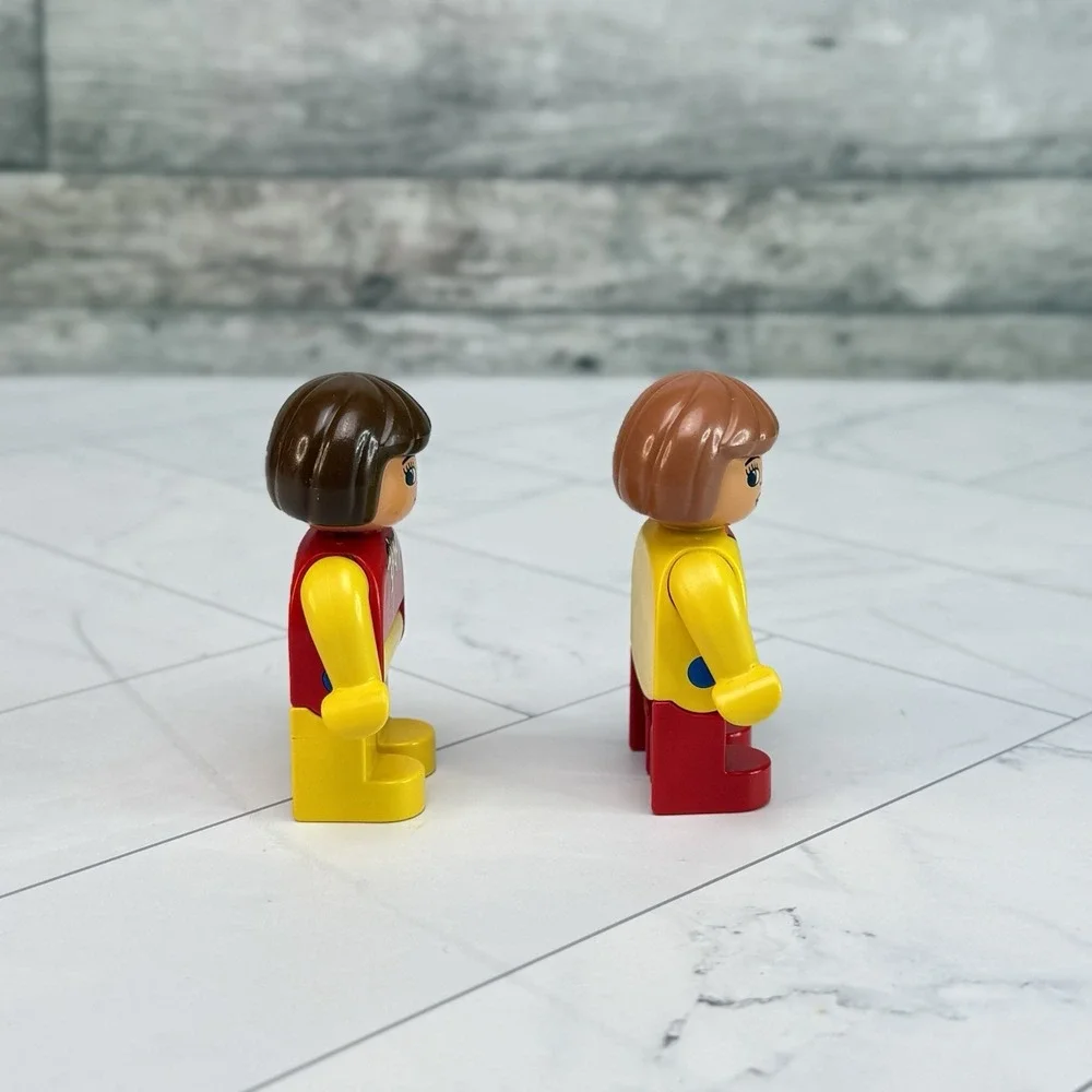 Lego Duplo Women Lady Mom 2.5